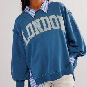 NWOT - We the Free Graphic Camden - London - S